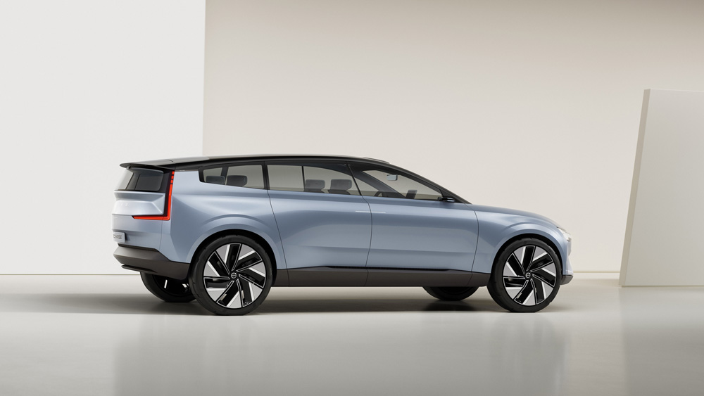 Volvo-Concept-Recharge