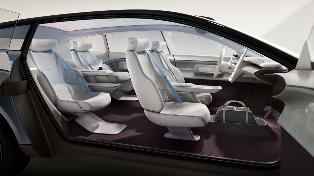 Volvo-Concept-Recharge-de-binnenkant